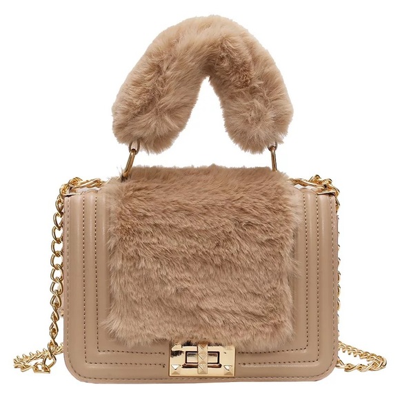 Handbags - NWOT! fur tan crossbody bag ✨